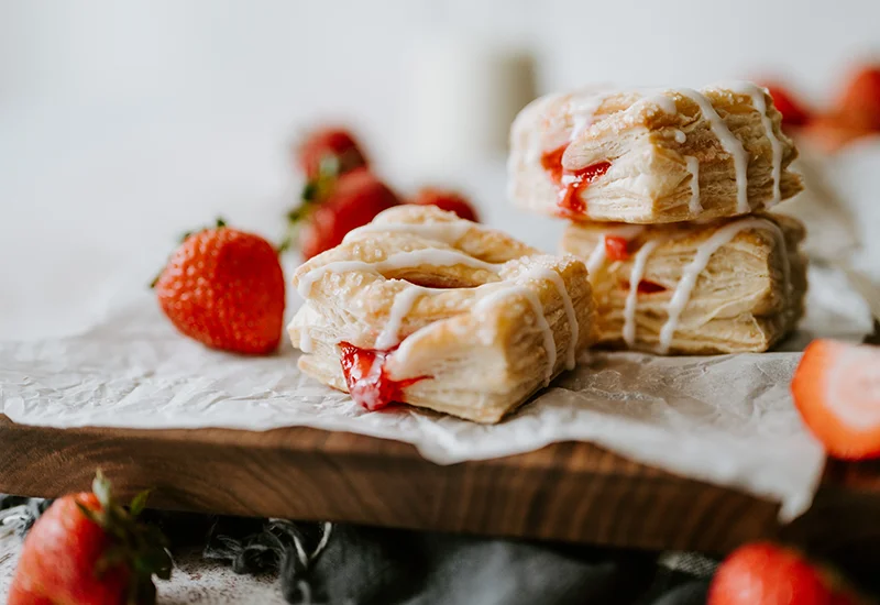 Strawberry cream Pastry Puffins