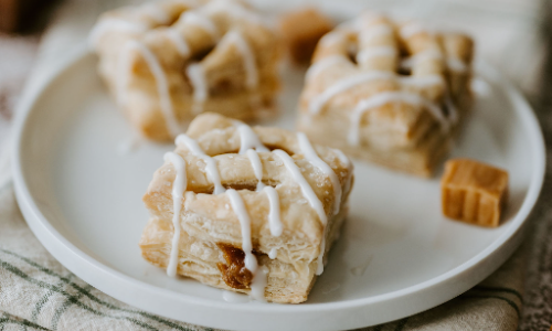 Caramel Pastry Puffins